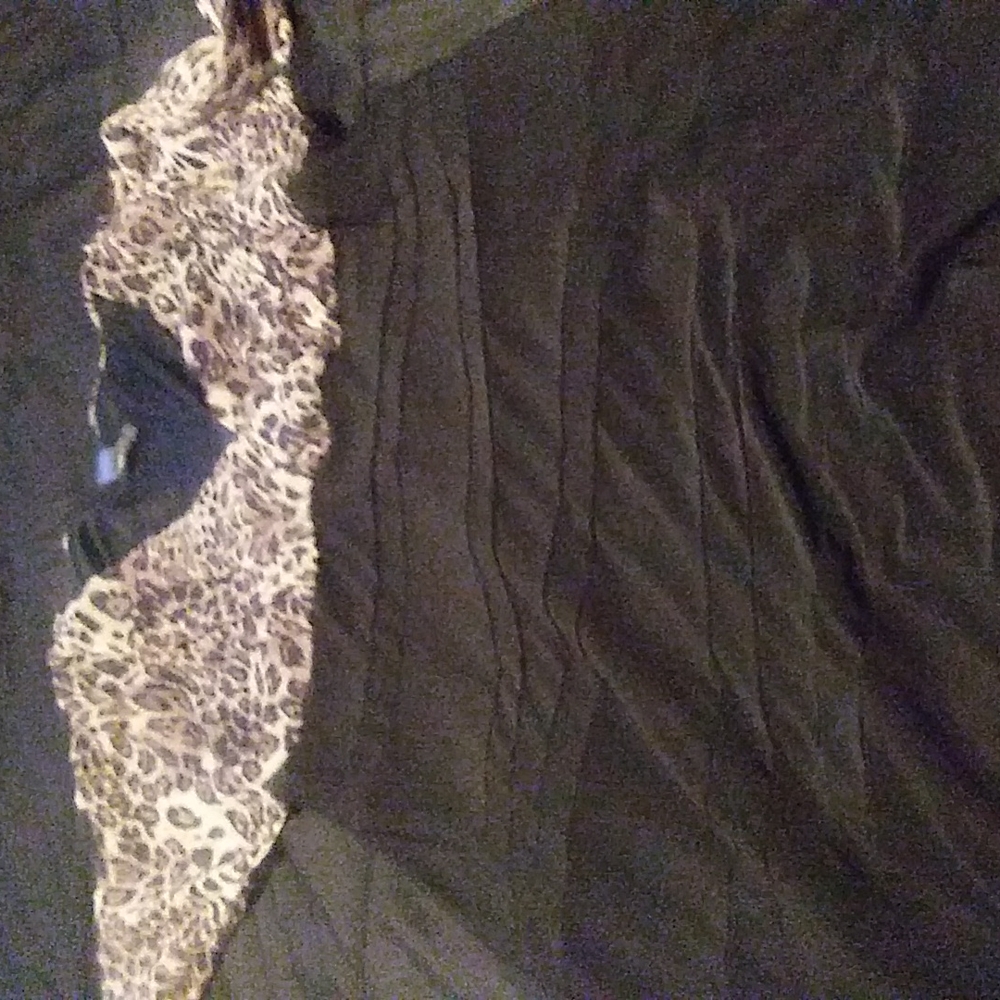 Dress - Picture 3 of 10